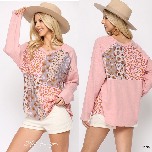 Tops - ❤️LAST 2! V Neck Cotton Patch Mix Print Relaxed Fit Top!